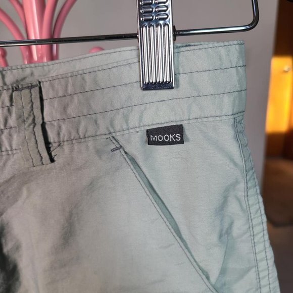 Mooks Green Capri Pants - Picture 5 of 5